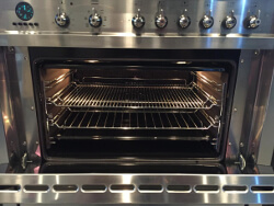 perfectly-cleaned-oven